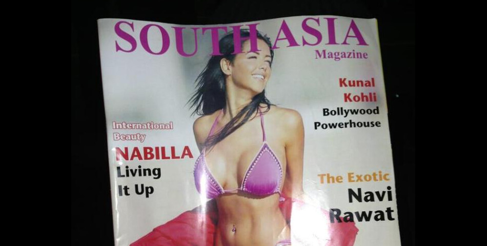 Nabilla Benattia fait la couv&#039; d&#039;un magazine en Inde.