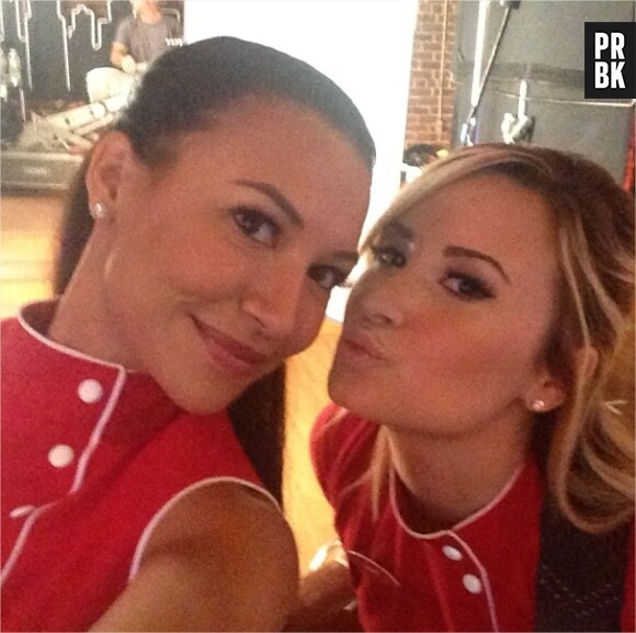 Demi Lovato et Naya Rivera sur le tournage de la saison 5 de Glee