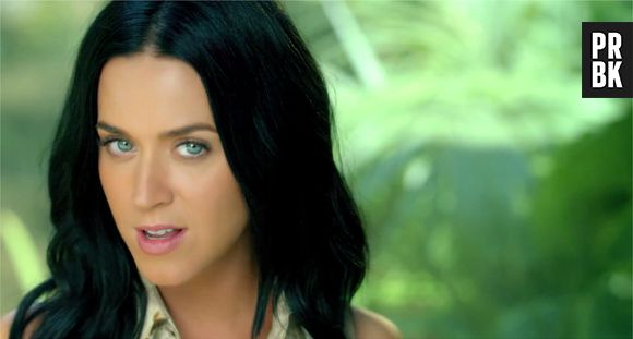 Katy Perry a lancé son nouveau parfum, "Killer Queen", en septembre 2013