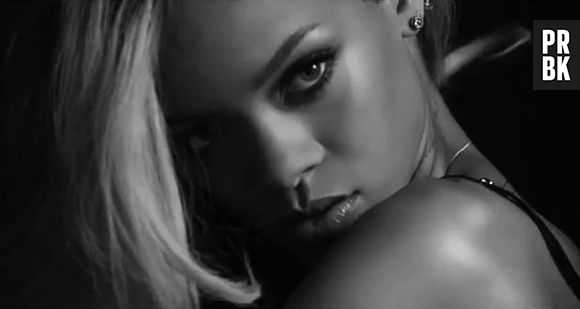 Rihanna : sensuelle pour la pub de son parfum Rogue
