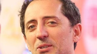Gad Elmaleh et Charlotte Casiraghi fiancés ? Chouchou répond enfin