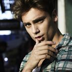 Bastian Baker : "Pour gagner Danse avec les stars, il faut faire le show" (INTERVIEW)