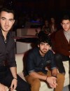 Jonas Brothers : leur tournée annulée à cause des tensions