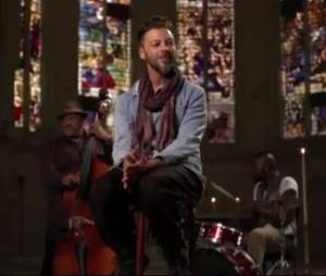 Christophe Maé - La Poupée, le clip officiel extrait de l'album "Je veux du bonheur"