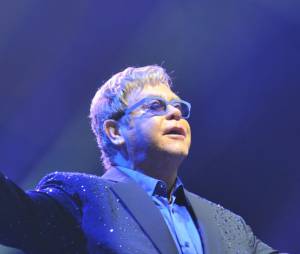 Elton John aura le droit à son biopic au cinéma