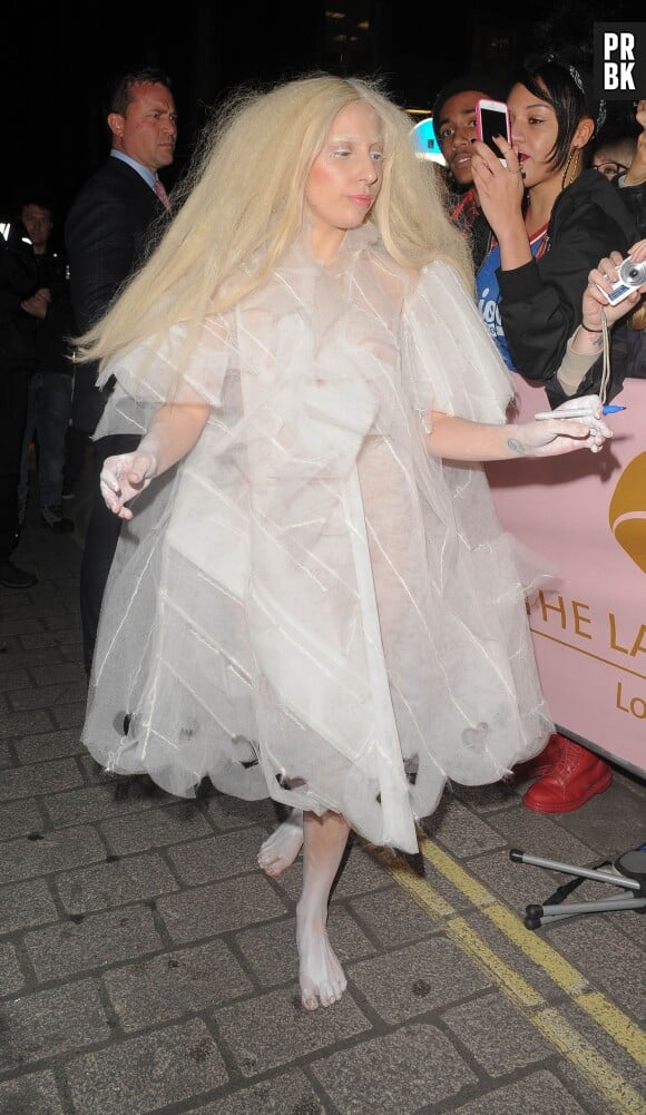 Lady Gaga faire peur à tout le monde à Londres
