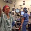 Une américaine victime d'un cancer du sein danse avec les médecins avant de se faire opérer