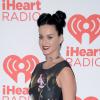 Katy Perry : des sources ont assuré qu'elle n'était pas fiancée