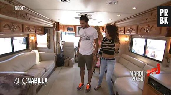 Allo Nabilla : découverte du camping car XXL