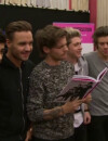 One Direction : la vidéo de la séance de dédicace de leur livre à Londres, le 19 novembre 2013