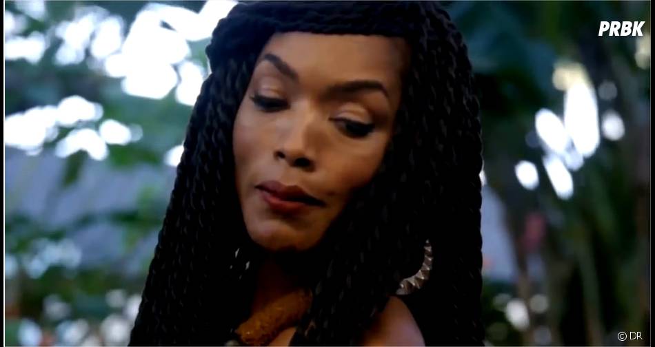 American Horror Story Episode 7 American Horror Story saison 3, épisode 7 : Marie Laveau dans la bande
