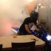 Vidéobuzz : il fait un burnout à moto... dans sa cuisine