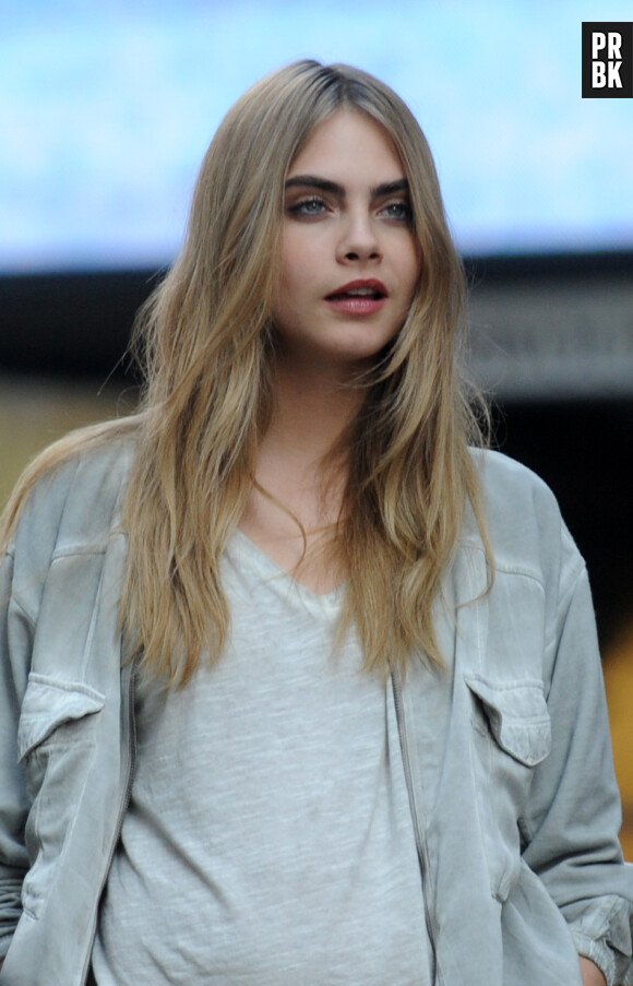 Cara Delevingne : nouveau photoshoot sulfureux