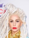 Lady Gaga et ses dreads au Jingle Ball à Londres le 8 décembre 2013