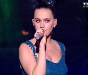 NMA 2014 : Katy Perry sur la scène de Cannes avec le titre 'Roar'