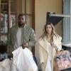 Kim Kardashian : Kanye West lui a offert un sac Hermès avec des hommes nus, à Los Angeles le 26 décembre 2013