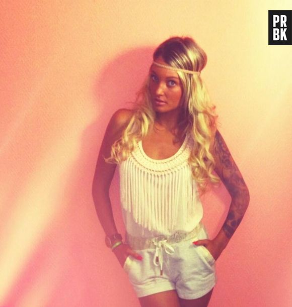 Aurélie Dotremont se verrait bien à la place de Caroline Receveur pour animer Le Mag sur NRJ 12