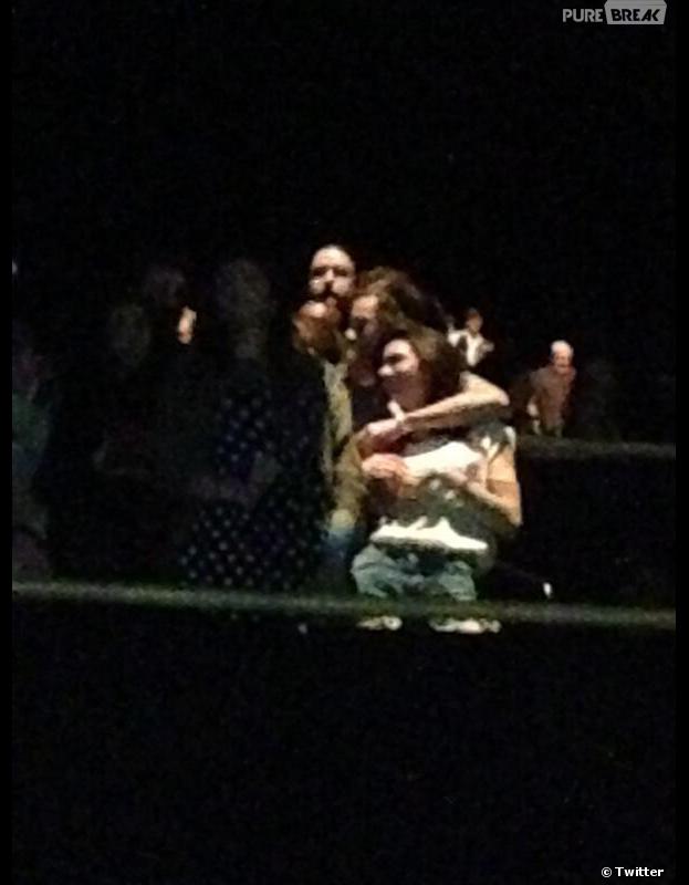 Harry Styles et Kendall Jenner : un vrai petit couple au concert des Eagles à Los Angeles, le 17 janvier 2014
