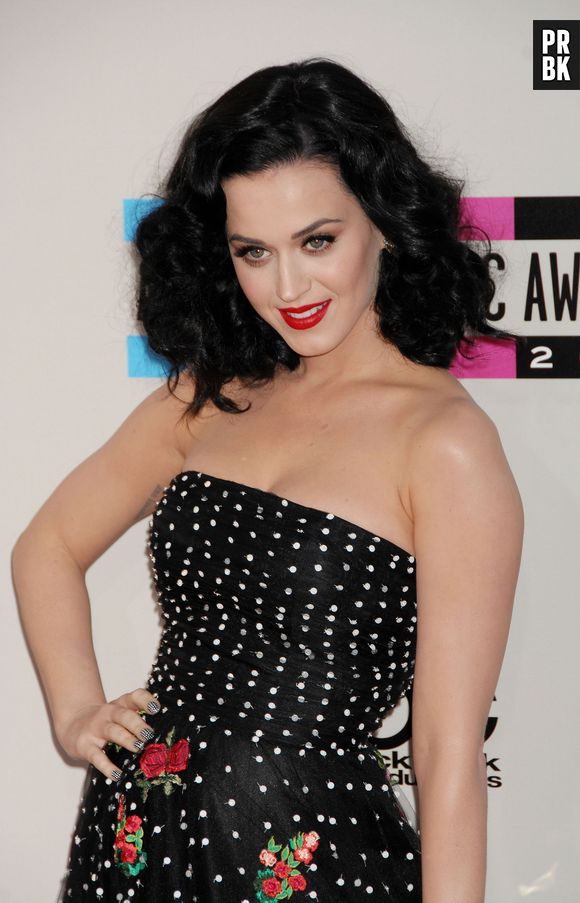 Katy Perry a prié pour avoir de gros seins