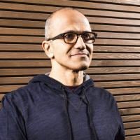 Satya Nadella patron de Microsoft : de stagiaire à successeur de Bill Gates