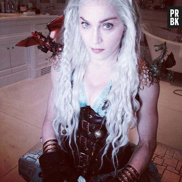 Game of Thrones : Madonna se prend pour Daenerys de Game of Thrones
