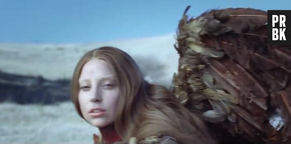 Lady Gaga - G.U.Y. le clip officiel extrait de l'album "ARTPOP"