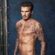David Beckham encore à moitié nu pour H&amp;M : une collection de maillots de bain dévoilée