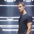 Divergente : Theo James beaucoup plus charismatique que Josh Hutcherson dans Hunger Games