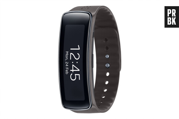 Gear Fit : la montre connectée de Samsung est disponible depuis le 11 avril 2014