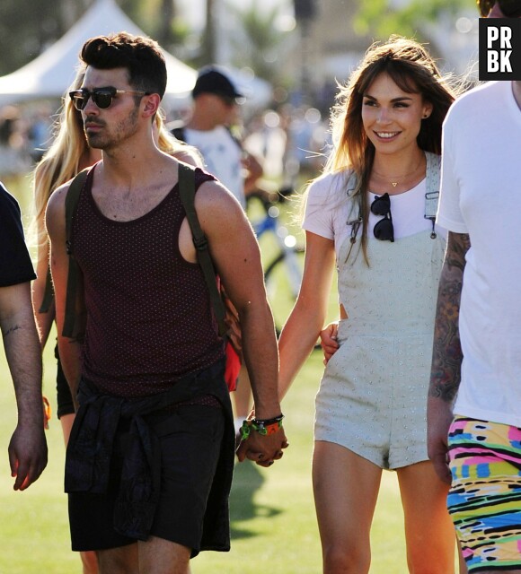 Joe Jonas au festival de musique de Coachella 2014, le 11 avril