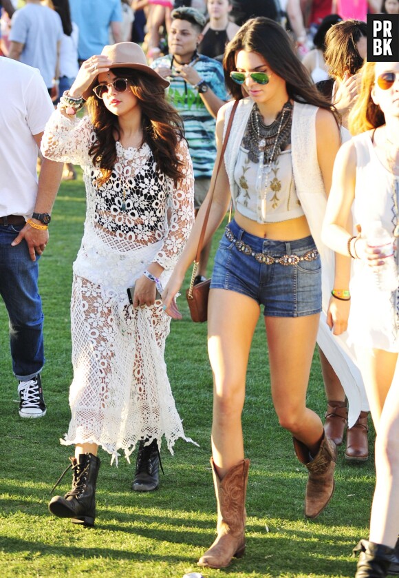 Selena Gomez et Kendall Jenner au festival de musique de Coachella 2014, le 11 avril