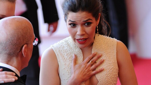 America Ferrera : Ugly Betty attaquée sur le tapis rouge du Festival de Cannes