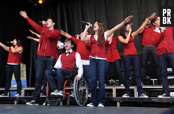 Lea Michele et le cast de Glee lors de leur concert à la Maison Blanche en avril 2010