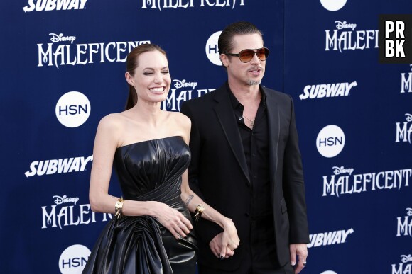 Brad Pitt et Angelina Jolie souriants à la projection de Maléfique à Los Angeles, le 28 mai 2014