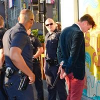 Brad Pitt : l'acteur attaqué sur le tapis rouge de Maléfique à Los Angeles