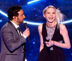 Nouvelle Star 2014 : Sophie-Tith blonde pendant la finale