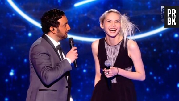 Nouvelle Star 2014 : Sophie-Tith blonde pendant la finale