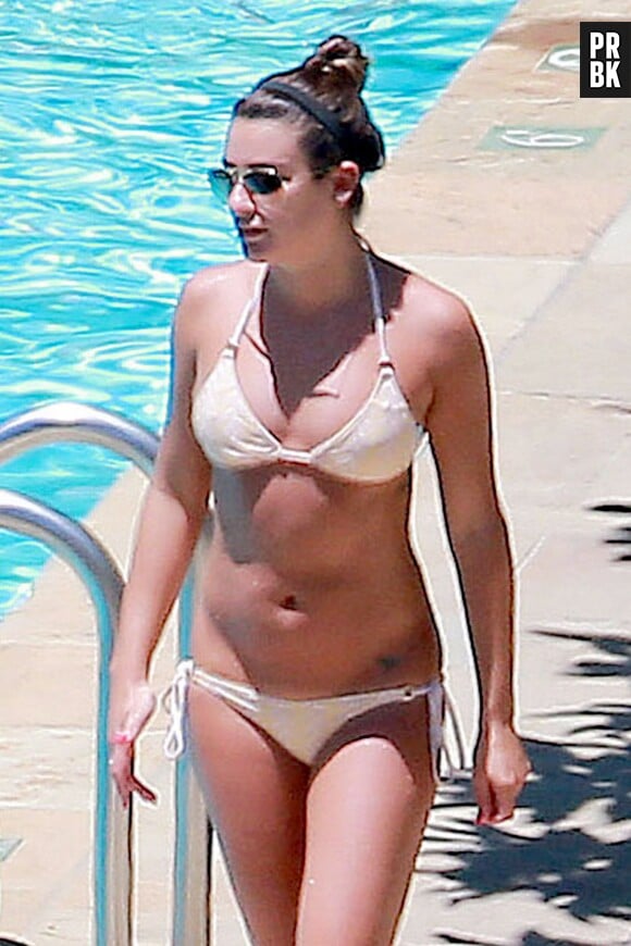 Lea Michele sexy en bikini, le 12 juillet 2014 à Santa Barbara