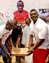  Mamadou Sakho pose la premi&egrave;re pierre d'un centre sportif au S&eacute;n&eacute;gal 