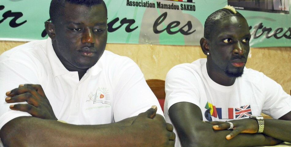  Mamadou Sakho profite de ses vacances pour faire de bonnes actions 