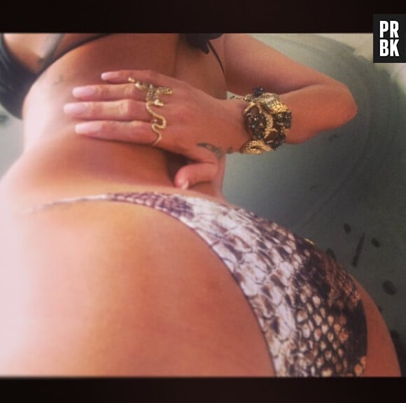 Rihanna dévoile ses fesses en gros plan sur Instagram