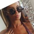  Nabilla Benattia fait monter la temp&eacute;rature sur les r&eacute;seaux sociaux, le 25 ao&ucirc;t 2014 