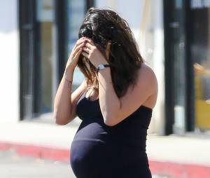 Mila Kunis enceinte : la petite amie d'Ashton Kutcher a accouché le 30 septembre 2014