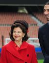  Zlatan Ibrahimovic plaisante avec le roi de Su&egrave;de et sa femme Silvia, le 2 d&eacute;cembre 2014 au Parc des Princes 