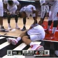 Nicolas Batum : grosse chute impressionnante pour le Français en NBA