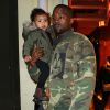 Kanye West et sa fille North à New York le 21 décembre 2014