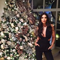 Samir Nasri : le cadeau de Noël sexy et décolleté d&#039;Anara Atanes