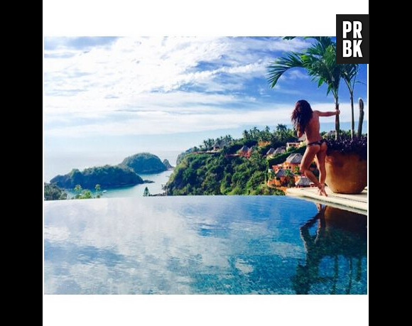 Lea Michele : topless et en string au Mexique en janvier 2015