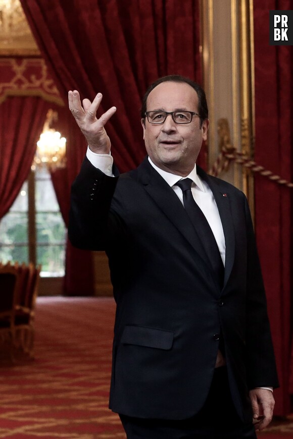 François Hollande a reçu un appel délirant de Cyril Hanouna le jeudi 29 janvier 2015