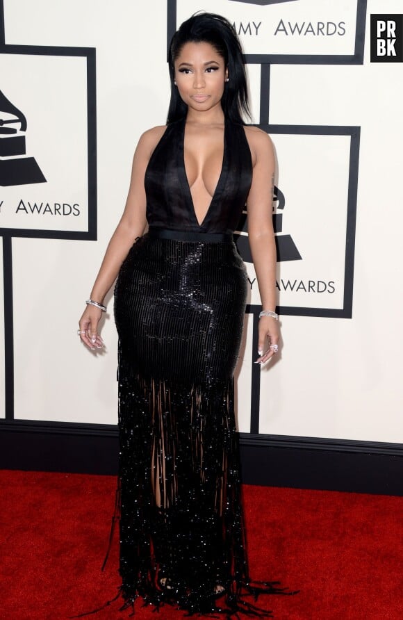 Nicki Minaj sexy et décolletée lors des Grammy Awards 2015, le 8 février, à Los Angeles